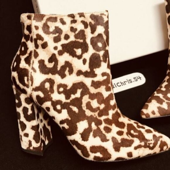 Charles David White Multi Animal Pattern Haircalf Boots/Booties - Picture 4 of 10